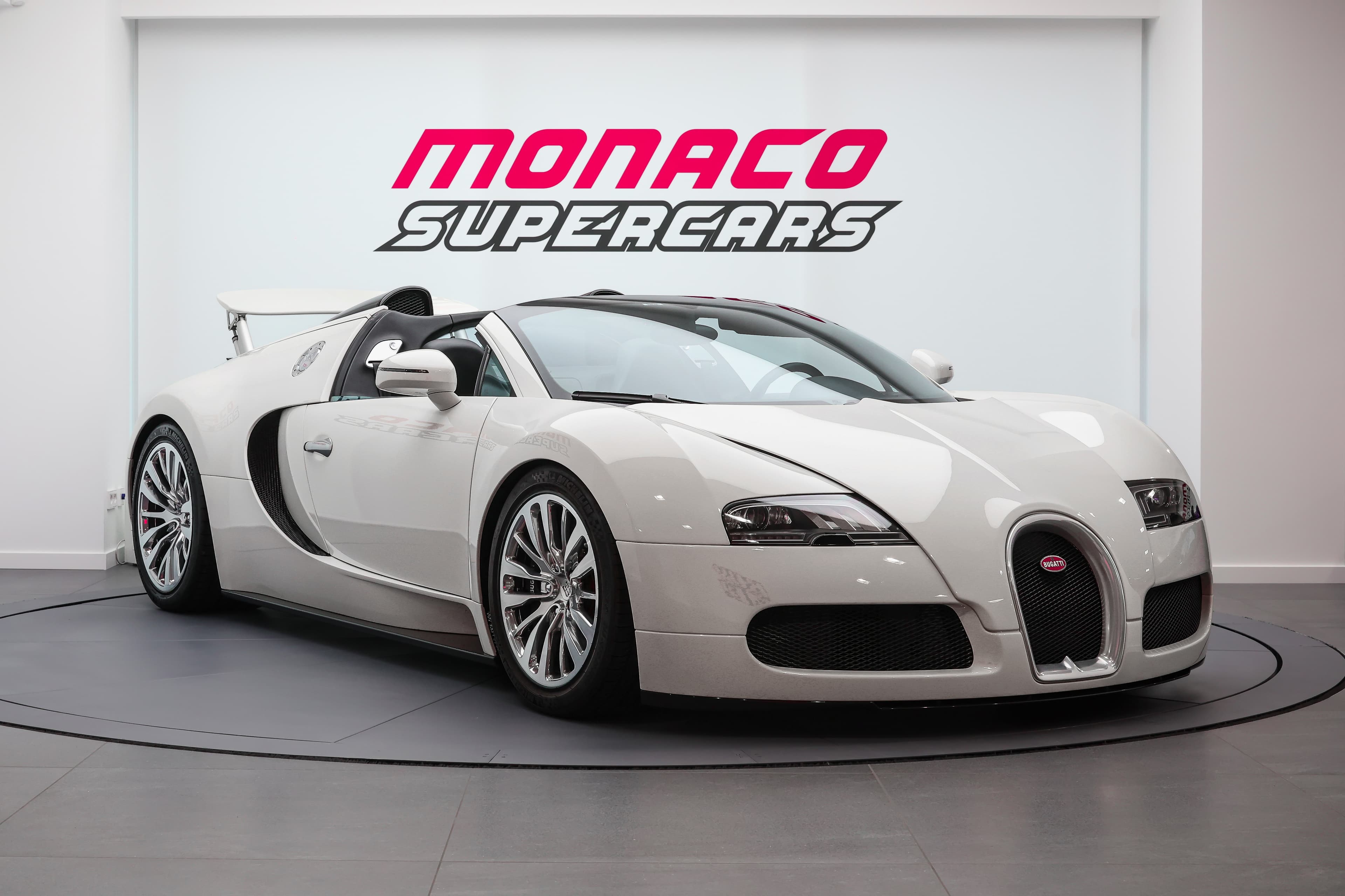 Veyron Grand Sport - view 1